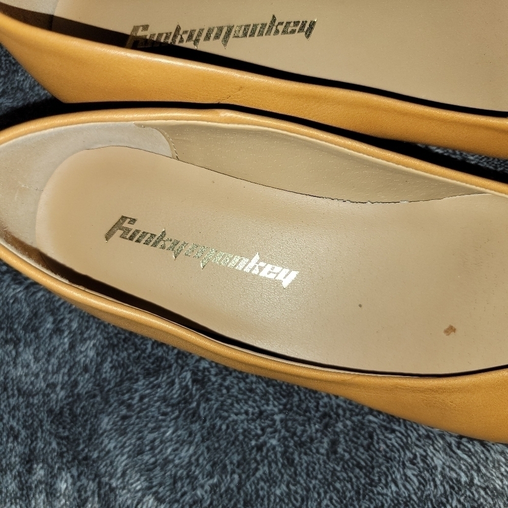 🧡Funky monkey Pointed Toe Flats - Picture 2 of 5